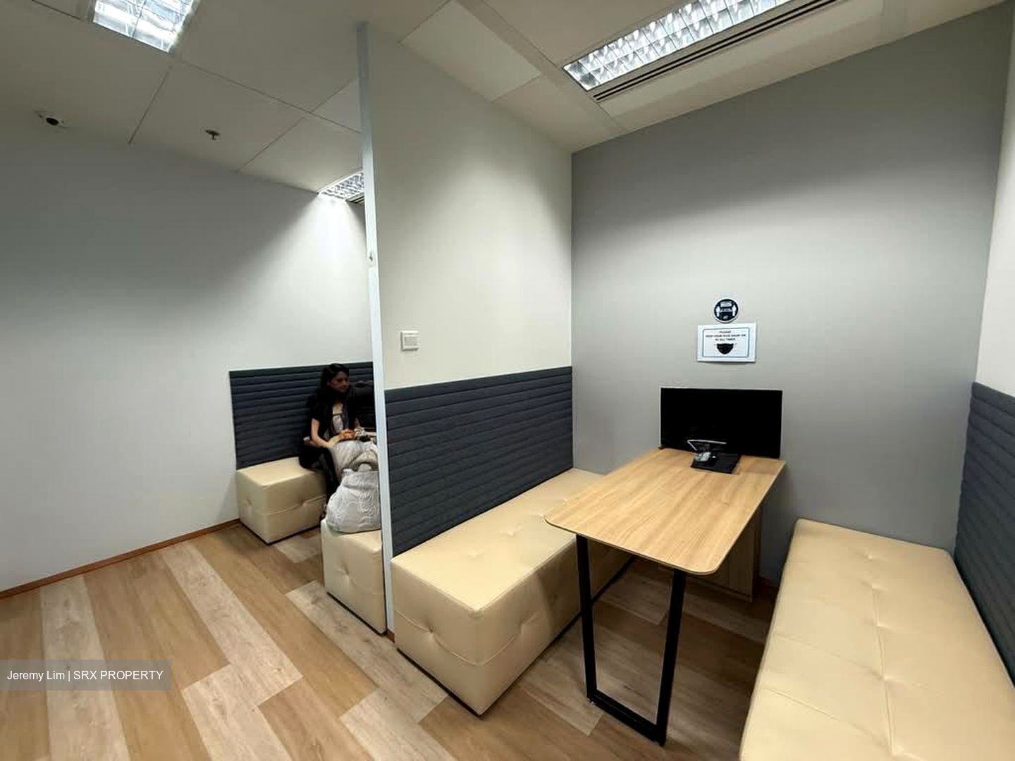 Sgx Centre Ii (D1), Office #600648611